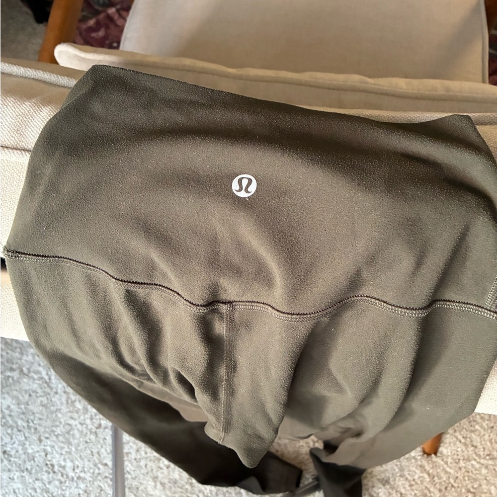 Lululemon Olive Green leggings